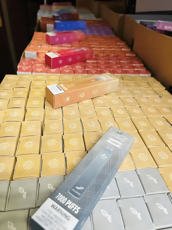 LIMI-7000-Puffs-抛棄式一次性電子煙 LIMI-7000-Puffs-抛棄式一次性電子煙